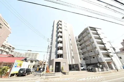 UーBASIC REEF 三萩野の画像