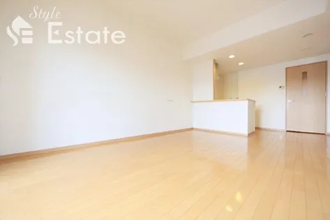 ベルファース川原通【12階】の居間