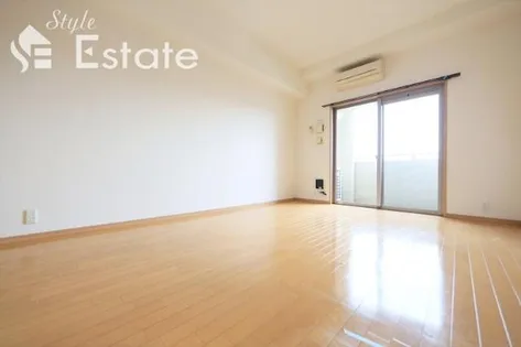 ベルファース川原通【12階】の居間