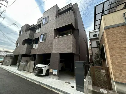 エヌエムキャトフヴァントゥレーズノース【3A号室】の外観