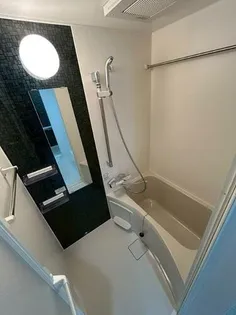 エヌエムキャトフヴァントゥレーズノース【3A号室】の風呂