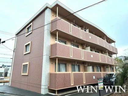 エムロード【3階】の外観