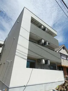 兵庫県西宮市小曽根町1丁目【アパート】の外観