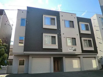 パラサントノール【3階】の外観