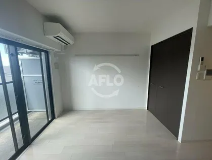 エストゥルースプラスサウス大阪【11階】の内装