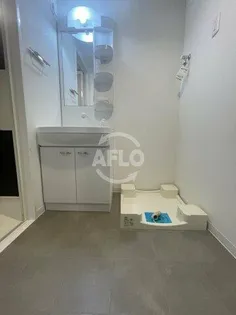 エストゥルースプラスサウス大阪【11階】の内装
