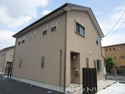 愛知県安城市今本町2丁目【テラスハウス】の外観