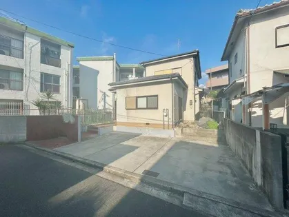 大阪府羽曳野市高鷲4丁目【一戸建】の外観