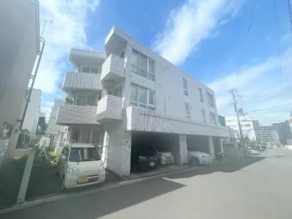 フォレストヒルズ宮の森【1階】の外観