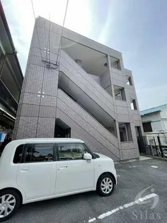 梅町マンション【1階】の外観