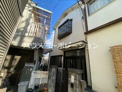 兵庫県尼崎市西昆陽2丁目【一戸建】の外観