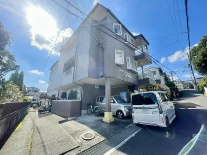 グレイスフルコーポ市川Ⅱ【3階】の外観