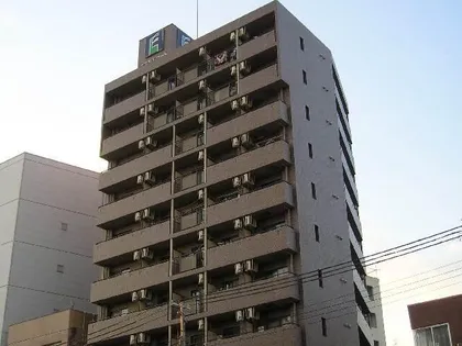 エステムコート神戸県庁前【4階】の外観