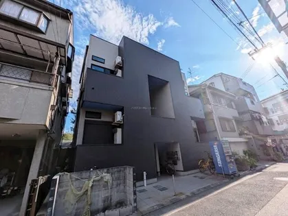 サクシード尼崎【2階】の外観