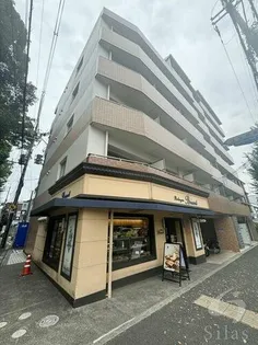 アート衣笠の画像