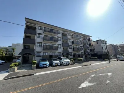 テラス台町【3階】の外観