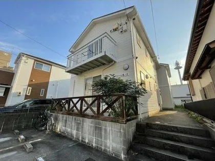 サン・タナカ滝ノ水【2階】の外観