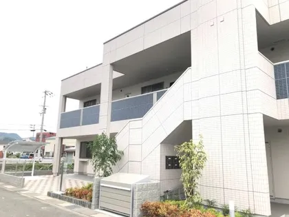 ヴァン ベール【2階】の外観