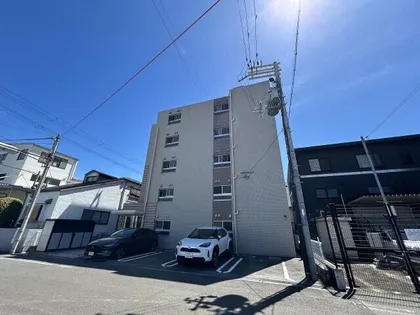 エクロール【4階】の外観