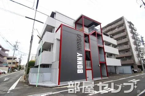 BONNY HIROZIの画像