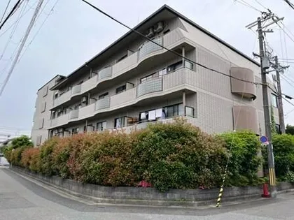 レジデンス塚口【2階】の外観