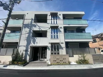 マハナ【1階】の外観