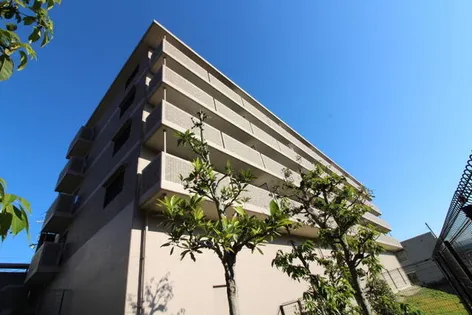ラフォーレ南平台の画像