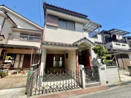大阪府富田林市甲田6丁目【一戸建】の外観