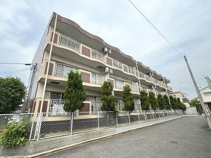 京都府城陽市富野南清水【マンション】の外観