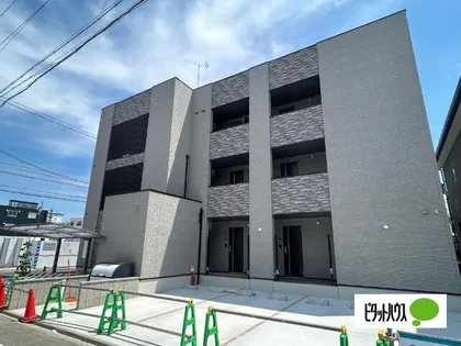 リシェス名古屋山王ウエスト【3階】の外観