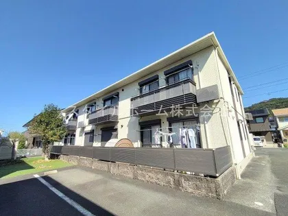 メリースクエア Cの画像