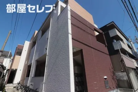 カトルセゾン彩【1階】の外観