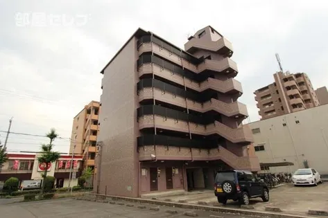 プラティークあらこの画像