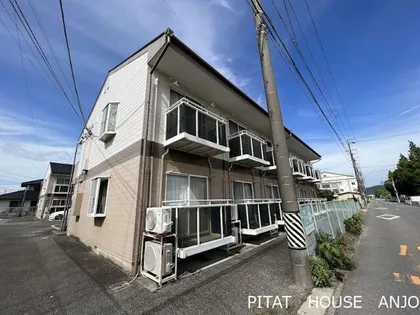 アンジュA棟【102号室】の外観