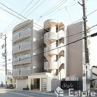 愛知県名古屋市昭和区川名本町5丁目【マンション】の外観