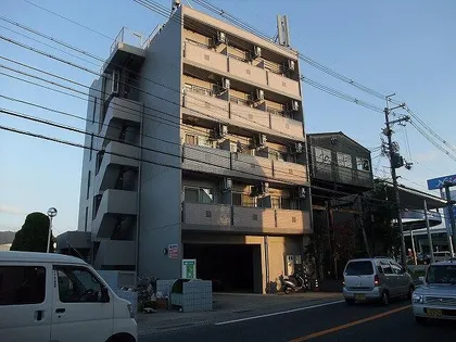 セントラル槙島【2階】の外観