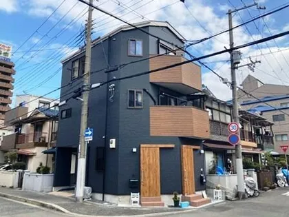 兵庫県尼崎市昭和通1丁目【一戸建】の外観