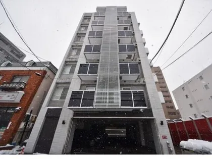 REEF LUANA【5階】の外観