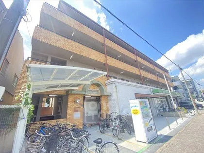 プラットホーム川端通り【4階】の外観