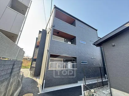 セレニティ豊川A棟の画像