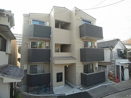 リッチライフ菊水町【2階】の外観