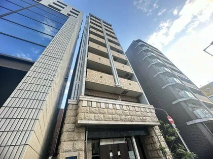 プレサンス大阪城公園ファーストシート【3階】の外観