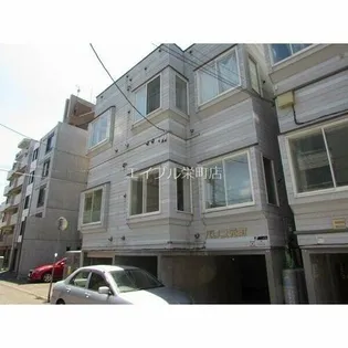 パレス元町【203号室】の外観