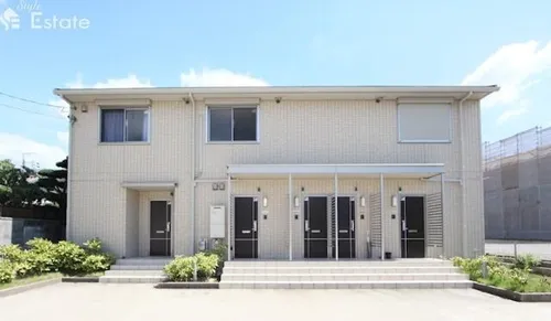 プランドール鳴尾【1階】の外観