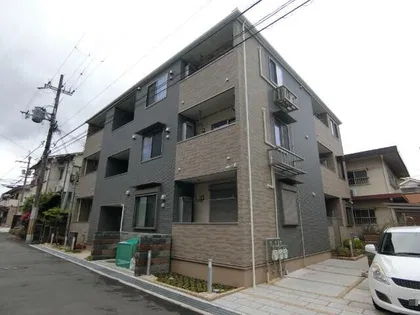 M RAFFINEの画像