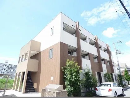 スリーハーブズ狭山Ⅰ番館【1階】の外観