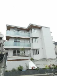 大阪府豊中市西緑丘3丁目【アパート】の外観