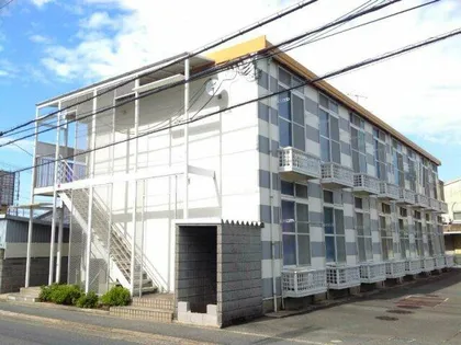 レオパレスいずみ【2階】の外観