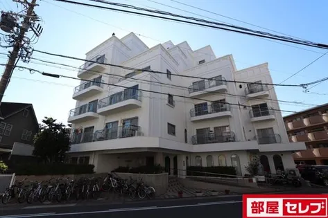 シャンボール覚王山【4階】の外観