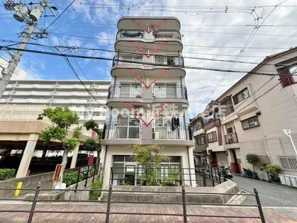 パルデメール【4階】の外観